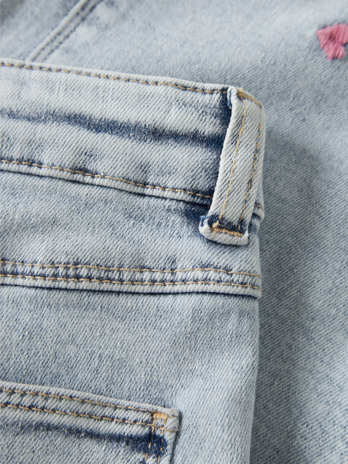 model_shot-detail